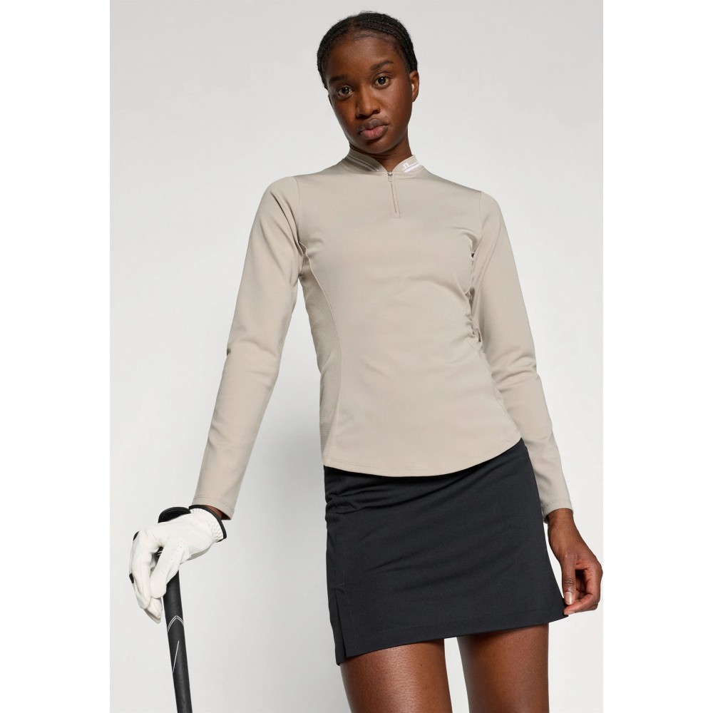 J.L Harper Quarter Zip Mid Layer - String